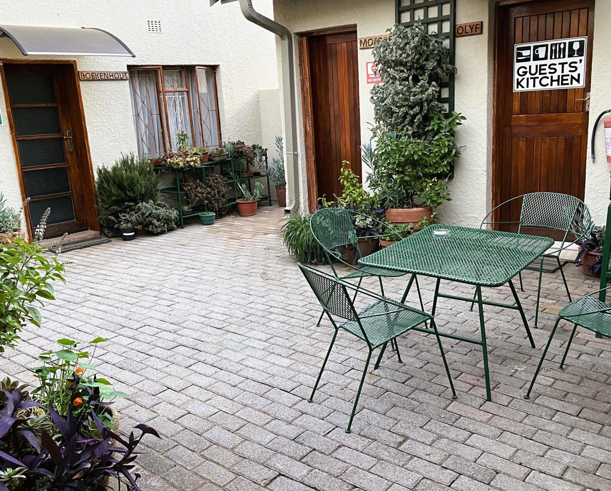 Celtis Lane Guest House Boksburg Eksteriør bilde