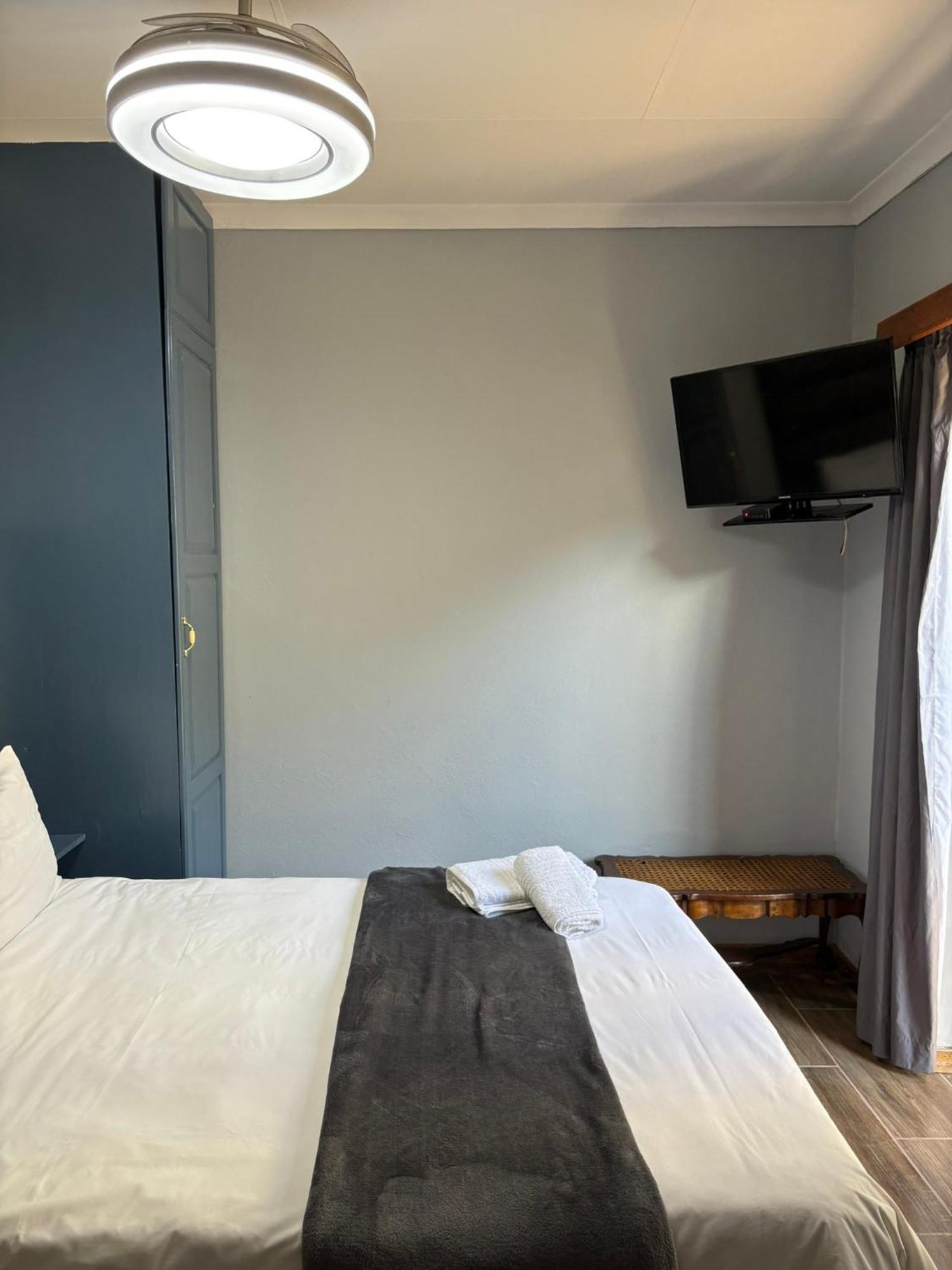 Celtis Lane Guest House Boksburg Eksteriør bilde