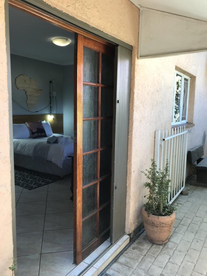 Celtis Lane Guest House Boksburg Eksteriør bilde