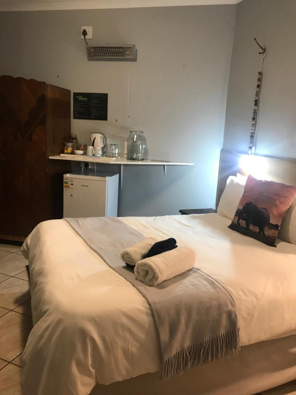 Celtis Lane Guest House Boksburg Eksteriør bilde